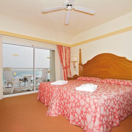 Riu Palace Tres Islas Коралео Екстериор снимка
