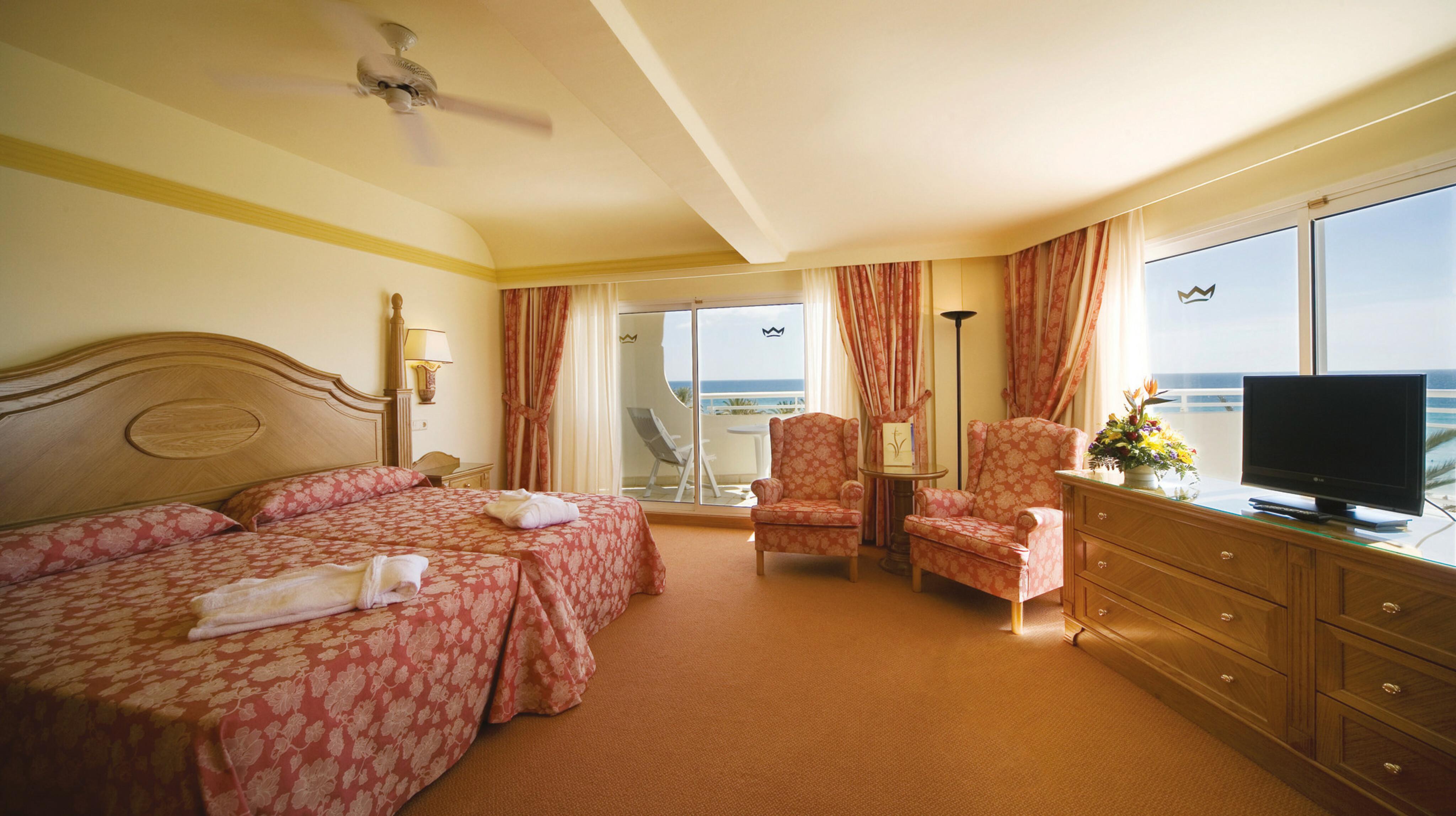 Riu Palace Tres Islas Коралео Екстериор снимка