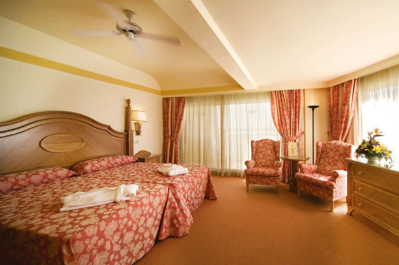 Riu Palace Tres Islas Коралео Екстериор снимка
