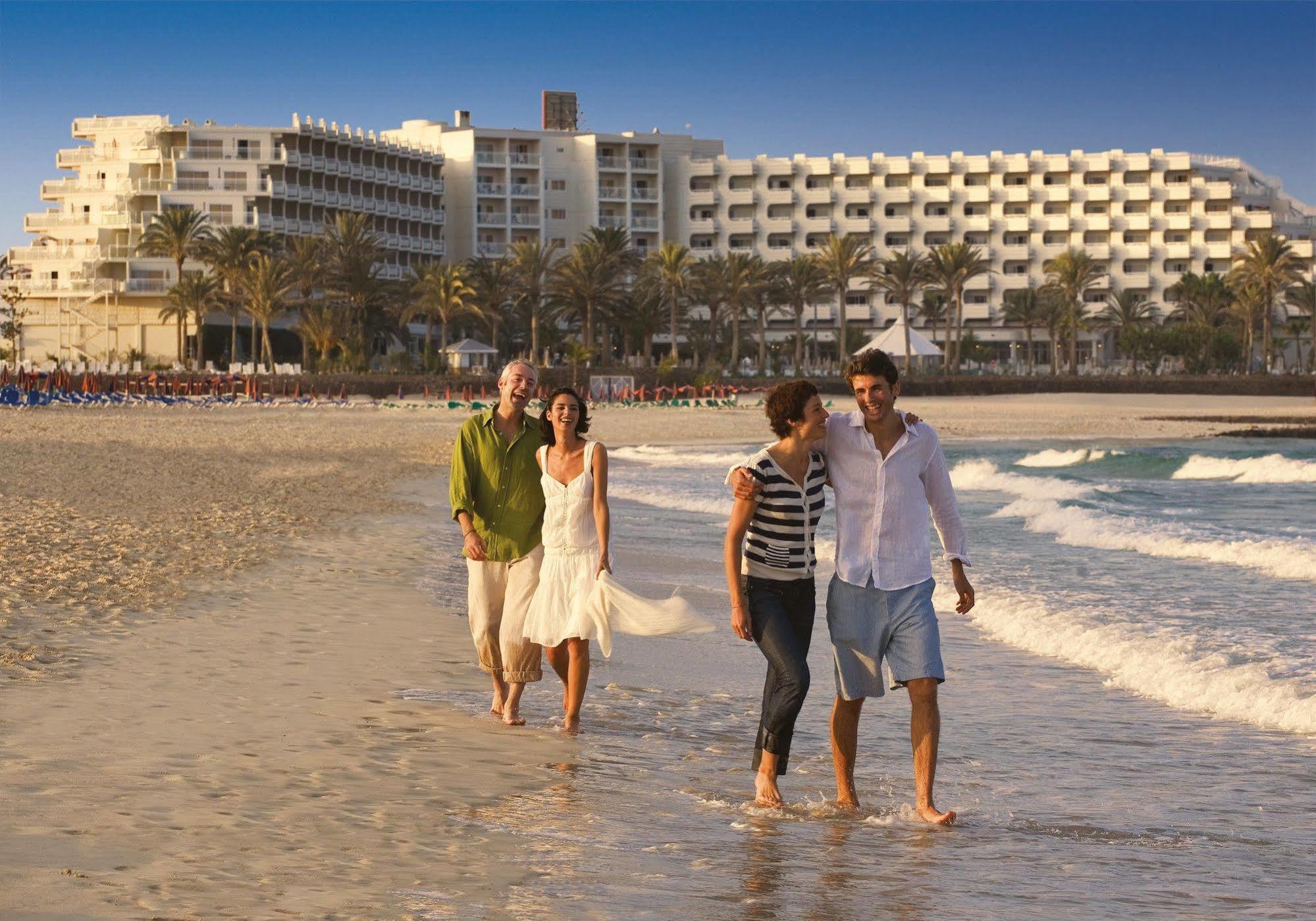 Riu Palace Tres Islas Коралео Екстериор снимка
