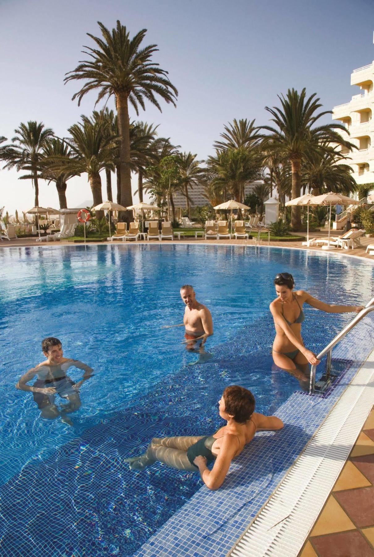 Riu Palace Tres Islas Коралео Екстериор снимка